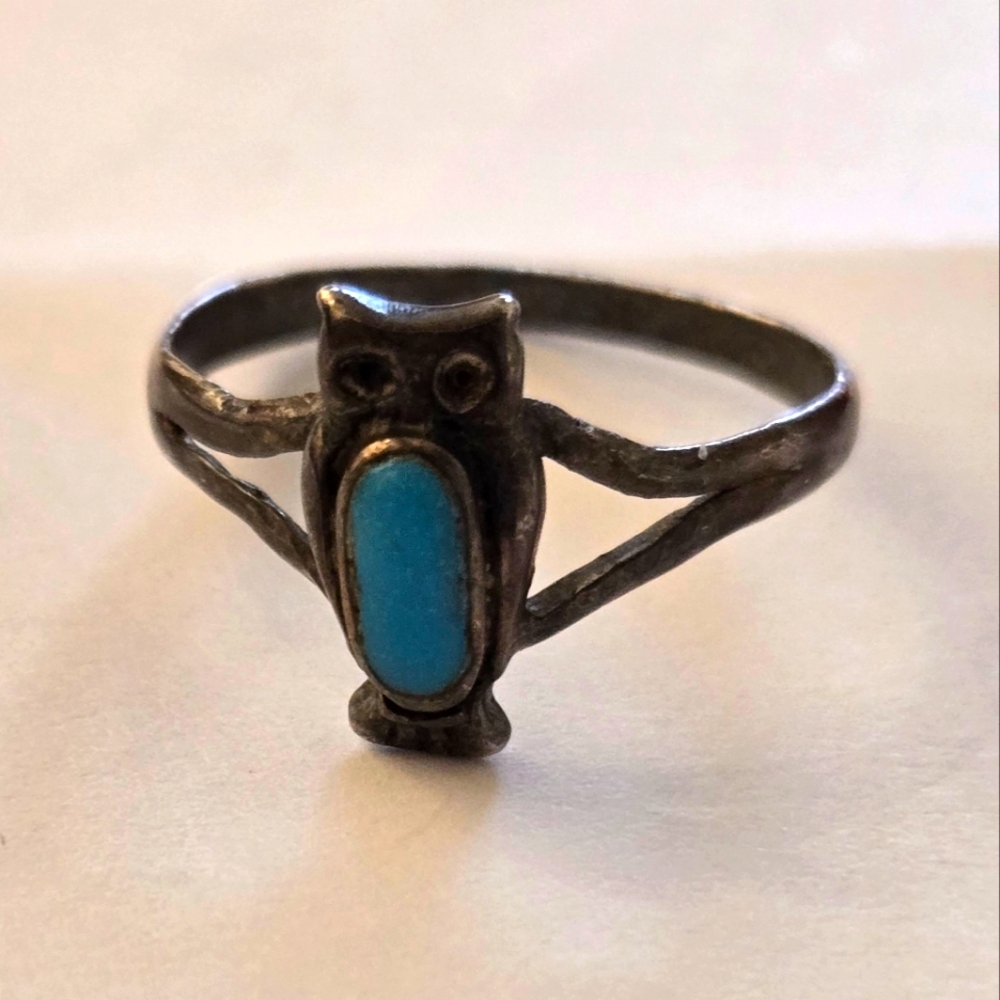 Silver Turquoise Owl Ring - Picture 1 of 4